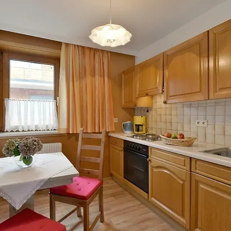 Haus Dejakom Daire *