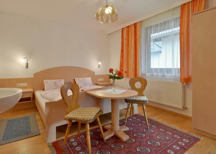 Апартаменты Haus Dejakom