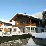 Haus Dejakom Mayrhofen