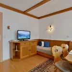 Haus Dejakom *